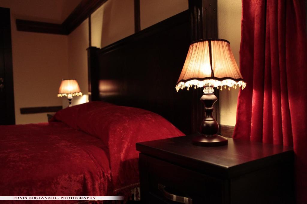 Guest House Bujtina Leon コルチャ 部屋 写真